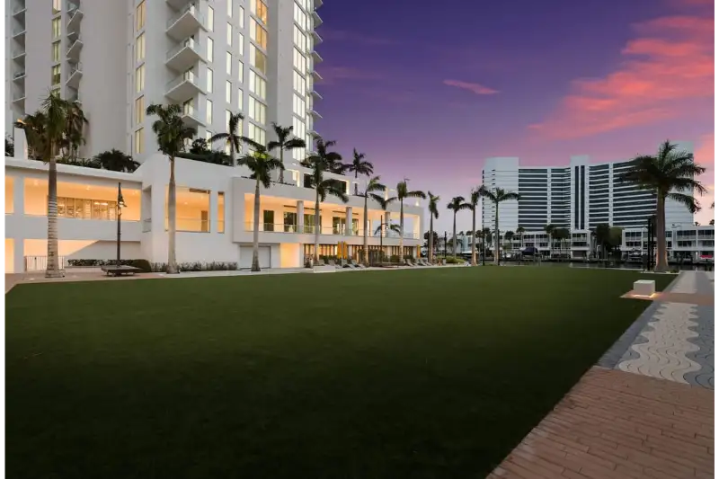 Ritz-Carlton Residences Sarasota entrance